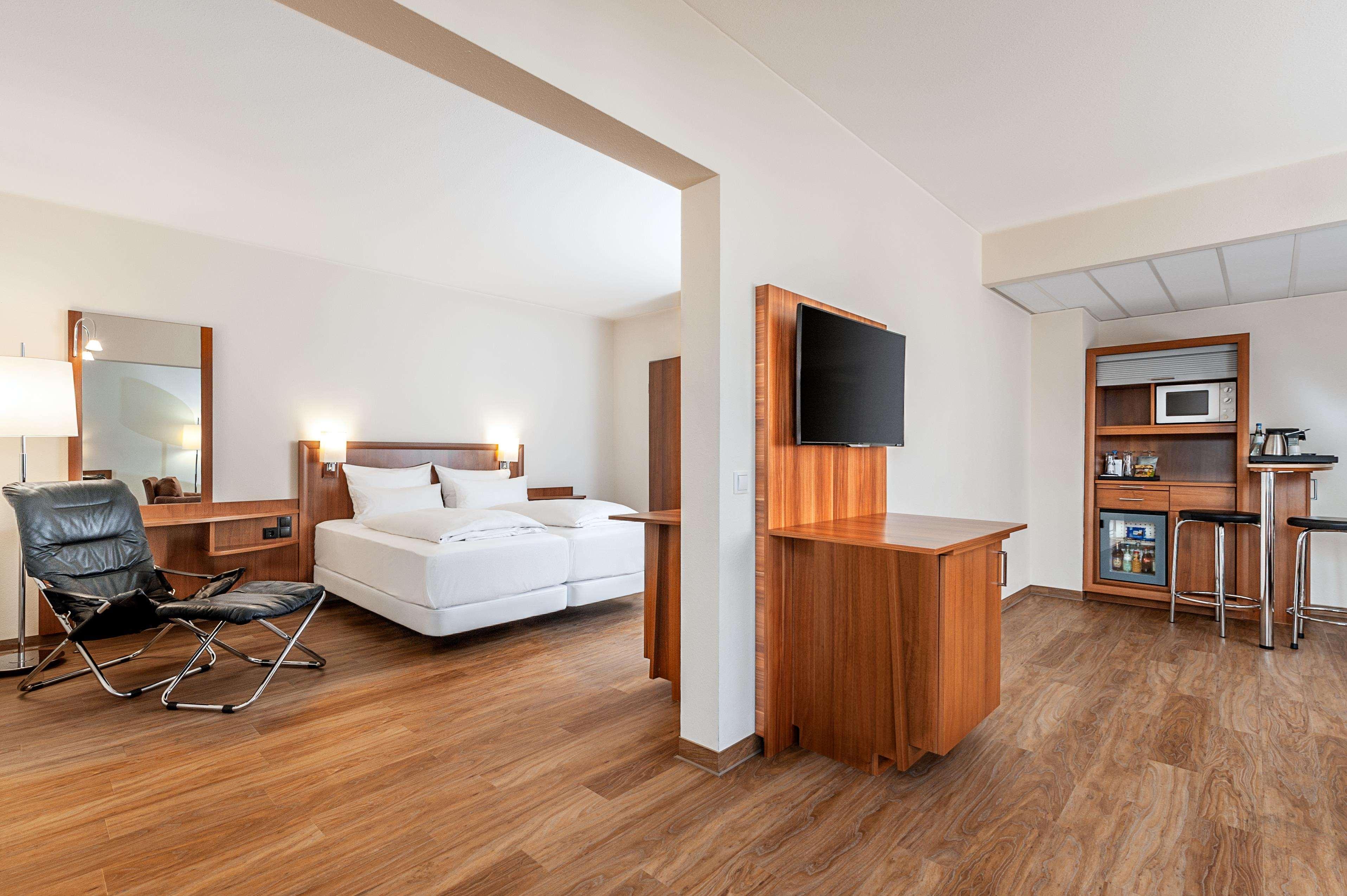 Nh Muenchen Ost Conference Center 4*