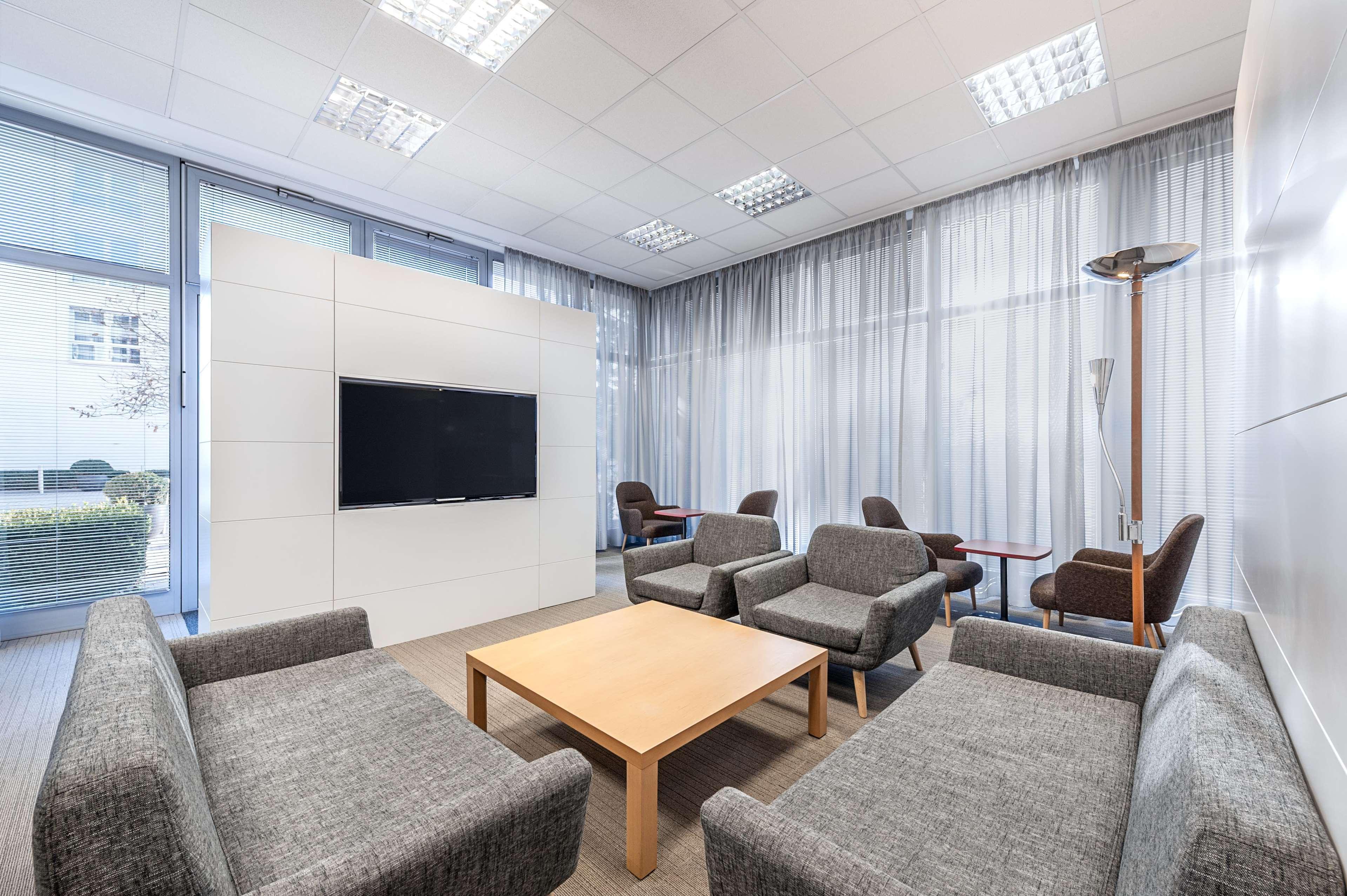 Nh Muenchen Ost Conference Center Hotel Aschheim